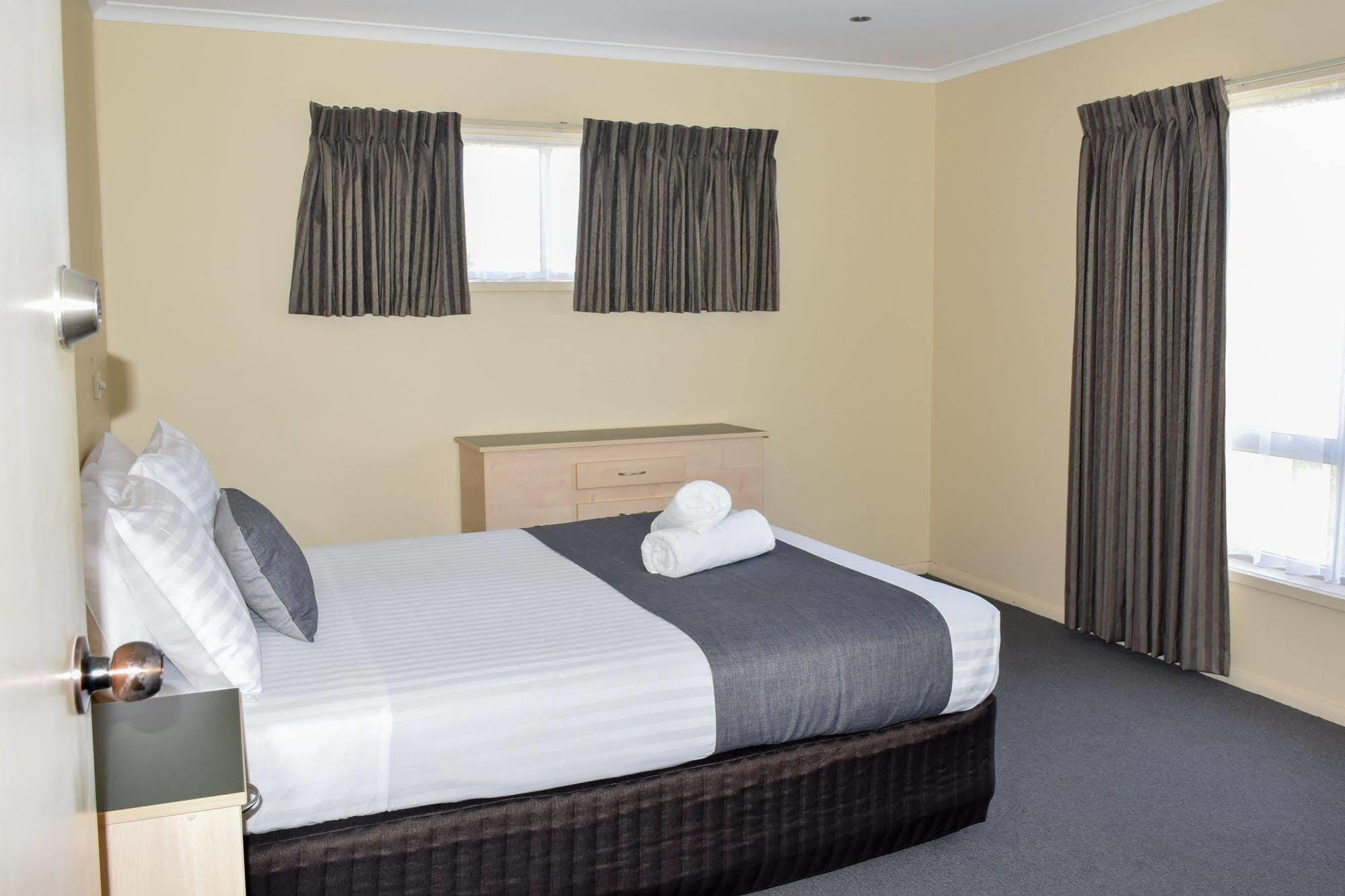 Beachway Motel Алверстон Экстерьер фото